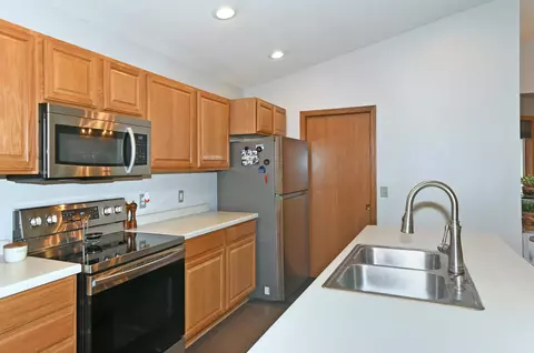 938 Rice St, Faribault, MN 55021 photo 6