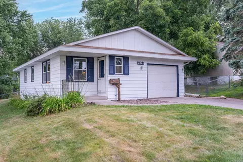 2345 Skillman Ave E, North Saint Paul, MN 55109