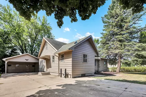 2022 15th St SE, Rochester, MN 55904