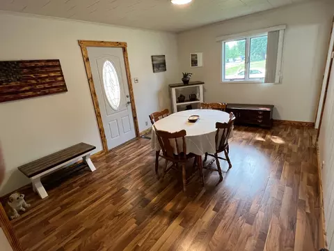 301 E Farmer St, Spring Valley, MN 55975 photo 7