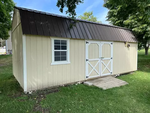 301 E Farmer St, Spring Valley, MN 55975 photo 18