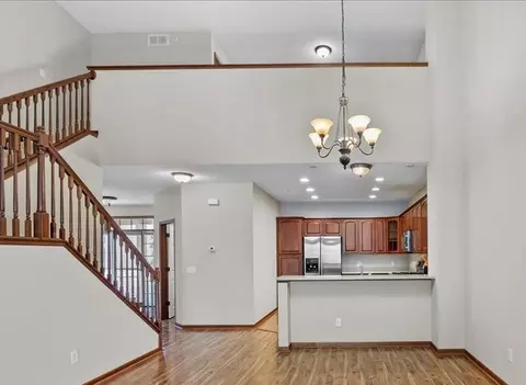 11710 Emery Village Dr N, Champlin, MN 55316