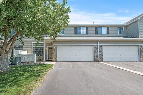 1840 Mockingbird Ave, Shakopee, MN 55379