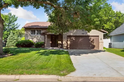 4953 Georgia Ln, White Bear Lake, MN 55110