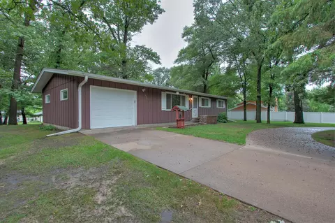 1478 312th Ln NE, Cambridge, MN 55008