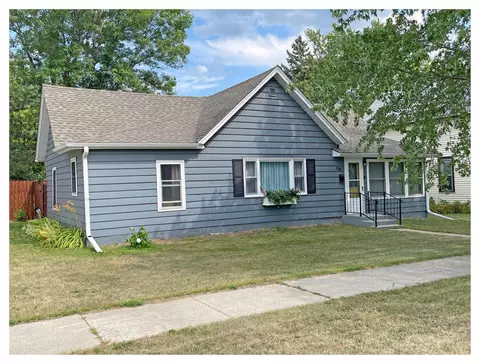 308 Main Ave N, Park Rapids, MN 56470