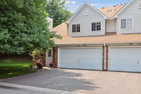 1266 Birch Ct #27, White Bear Lake, MN 55110