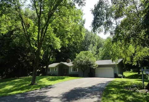 726 S Butternut St, Elmwood, WI 54740