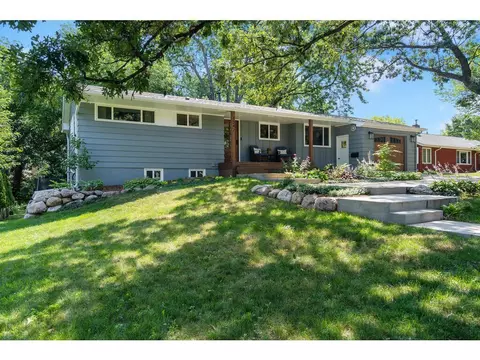 1347 Kentucky Ave S, Saint Louis Park, MN 55426