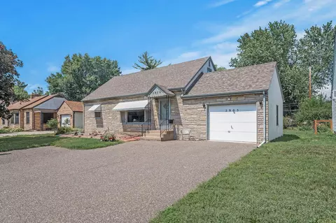 2905 29th Ave NE, Saint Anthony, MN 55418