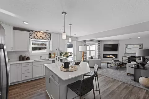 9402 Bridle Way, Victoria, MN 55386