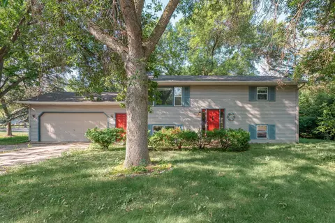306 13th St S, Buffalo, MN 55313
