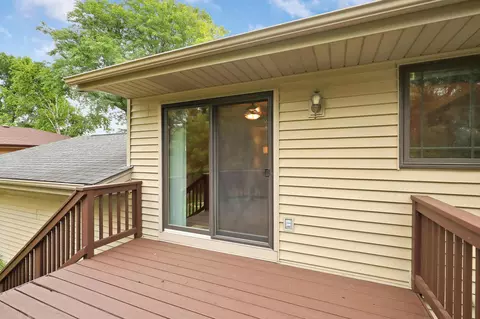 4687 Beacon Hill Rd, Eagan, MN 55122 photo 31
