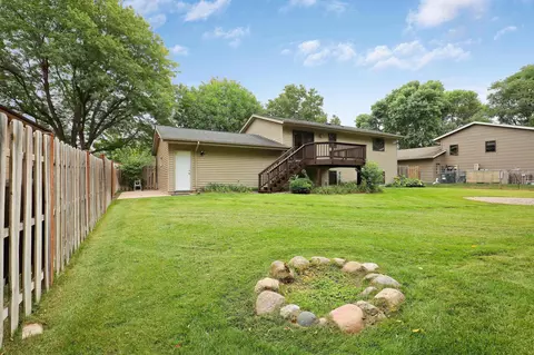 4687 Beacon Hill Rd, Eagan, MN 55122 photo 29