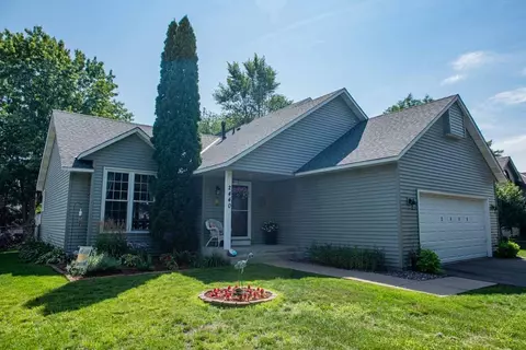 2440 Flandrau St, Maplewood, MN 55109
