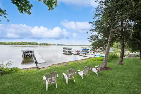 26944 Sioux Trl, Madison Lake, MN 56063