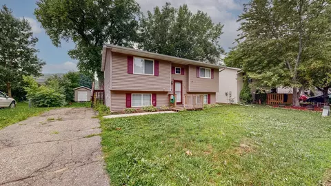 1832 S Village Dr SE, Rochester, MN 55904