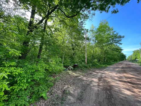 46 Nnn High Dr, Onamia, MN 56359