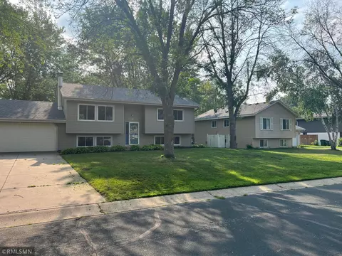 8835 Austin St NE, Circle Pines, MN 55014