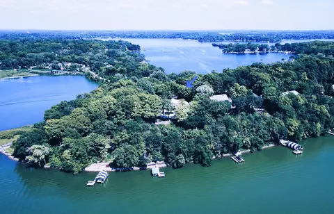 3265 Eagle Bluff Rd, Minnetrista, MN 55364 photo 2