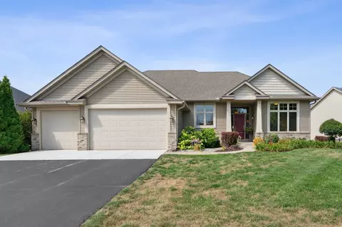 9351 Glenborough Dr, Elko New Market, MN 55020