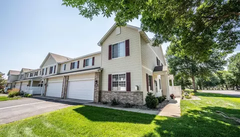 922 Tamarack Trl #1506, Farmington, MN 55024