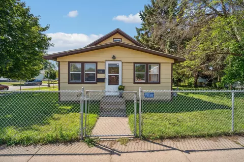 478 Maryland Ave W, Saint Paul, MN 55117