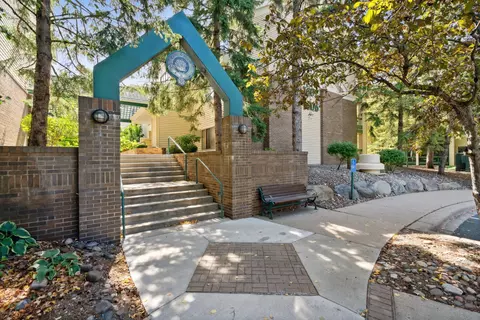 7606 York Ave S #7301, Edina, MN 55435