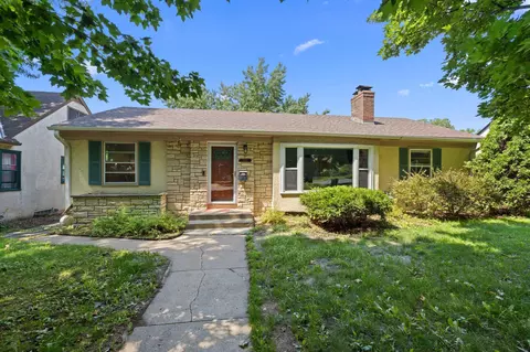 3976 Reservoir Blvd, Columbia Heights, MN 55421