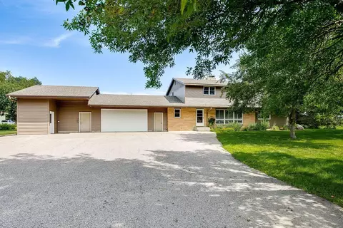 14655 240th St E, Miesville, MN 55033