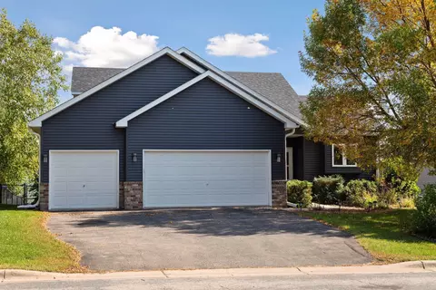 408 10th Ave NE, Lonsdale, MN 55046