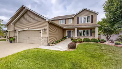 6297 Shetland Dr NW, Rochester, MN 55901
