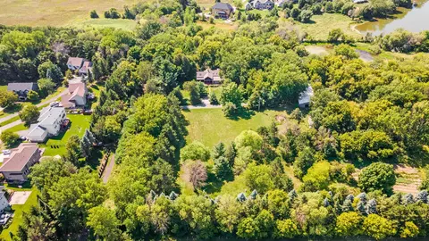 12058 55th St, Lake Elmo, MN 55082