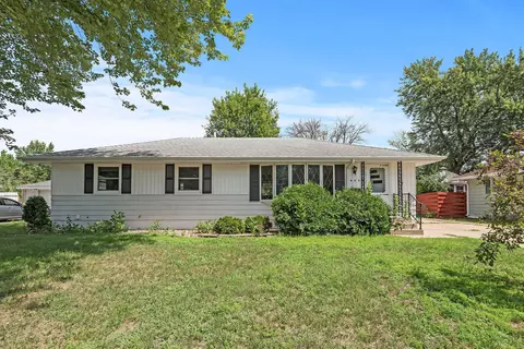 6224 Kyle Ave N, Brooklyn Center, MN 55429