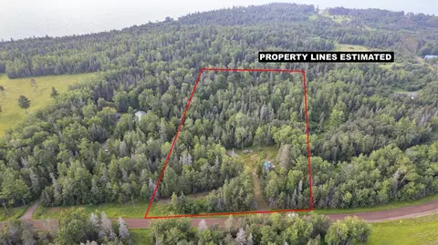 1306 Old North Shore Rd, Duluth Twp, MN 55804