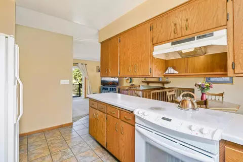 3991 Beryl Rd, Eagan, MN 55122 photo 8