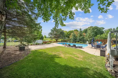 4712 Pebble Beach Way, Eagan, MN 55123 photo 31