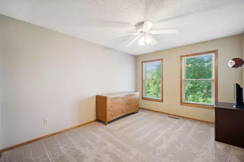 4712 Pebble Beach Way, Eagan, MN 55123 photo 21