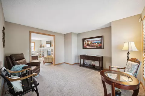 4712 Pebble Beach Way, Eagan, MN 55123 photo 4