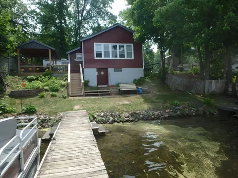 888 15th Ave, Almena, WI 54805