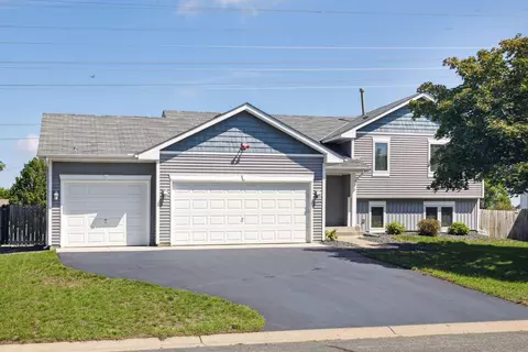 9184 W 126th St, Savage, MN 55378