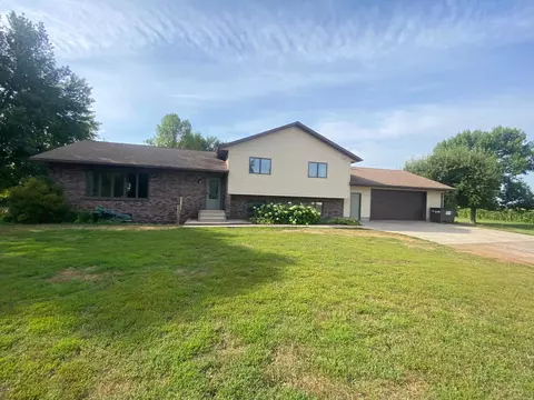 43448 Co Rd 2, Morgan, MN 56266