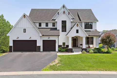 9986 Windsor Ter, Eden Prairie, MN 55347
