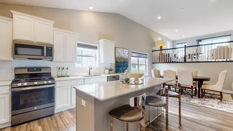 12339 Amber Dr, Rogers, MN 55374