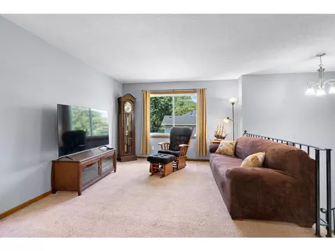 8951 Magnolia Ln N, Maple Grove, MN 55369