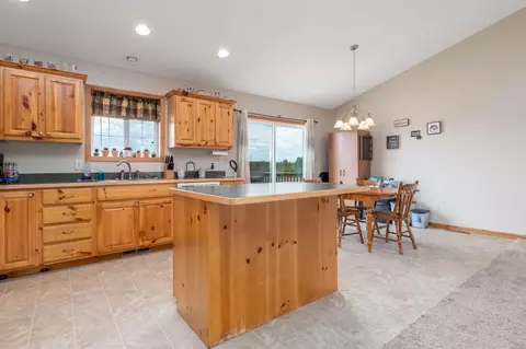 8213 Travis Trl, Brainerd, MN 56401 photo 3