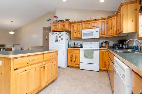 8213 Travis Trl, Brainerd, MN 56401 photo 4