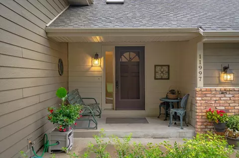 11997 Dogwood St NW, Coon Rapids, MN 55448