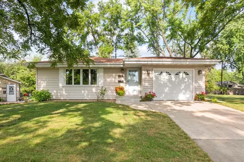 10416 Thomas Ave S, Bloomington, MN 55431