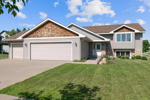 1867 Greenwood Valley Dr, River Falls, WI 54022